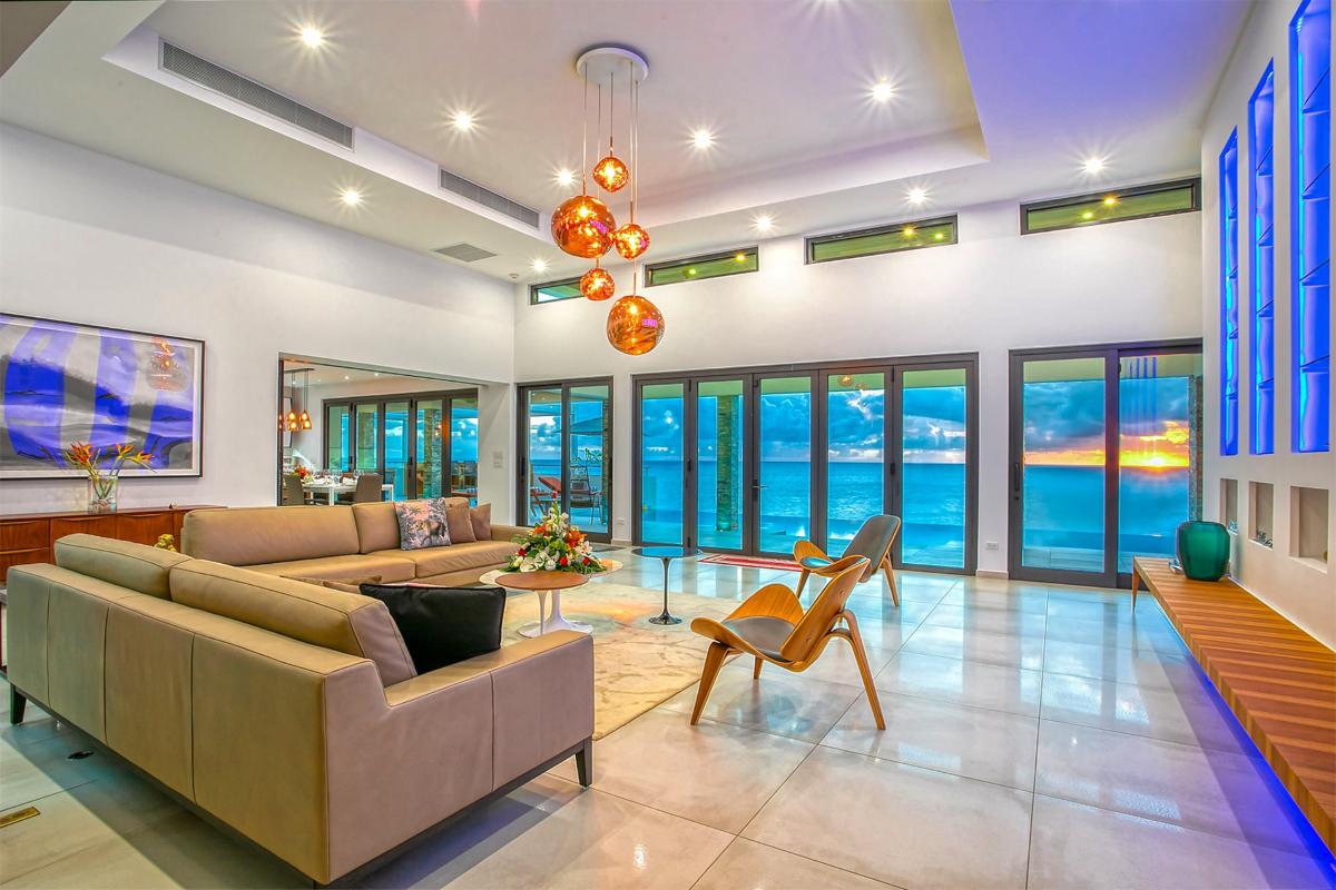 7 bedrooms luxury villa rental St Martin - Sunset from living room